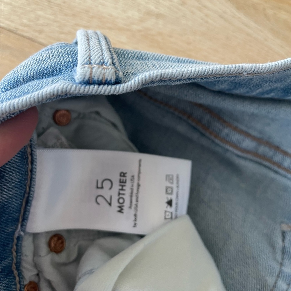 MOTHER Blue Flare Wide Leg Jeans with Vintage Fade - Picture 4 of 5
